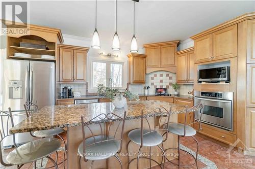 2081 Franche Road, The Nation, ON - Indoor Photo Showing Kitchen With Upgraded Kitchen