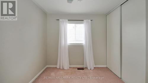 1035 Beatrice Street E, Oshawa, ON - Indoor Photo Showing Other Room