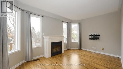 1035 Beatrice Street E, Oshawa, ON - Indoor With Fireplace