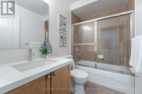 10 Oakins Lane, Ajax, ON - Indoor Photo Showing Bathroom