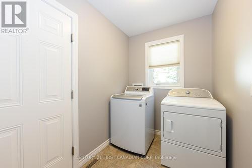 52 James Avenue, Tillsonburg, ON - Indoor Photo Showing Laundry Room