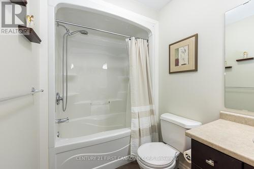 52 James Avenue, Tillsonburg, ON - Indoor Photo Showing Bathroom