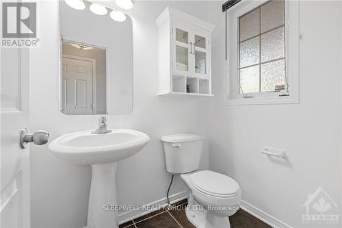 139 Romina Street, Ottawa, ON - Indoor Photo Showing Bathroom