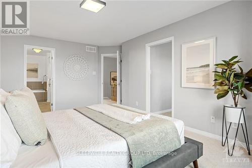 139 Romina Street, Ottawa, ON - Indoor Photo Showing Bedroom