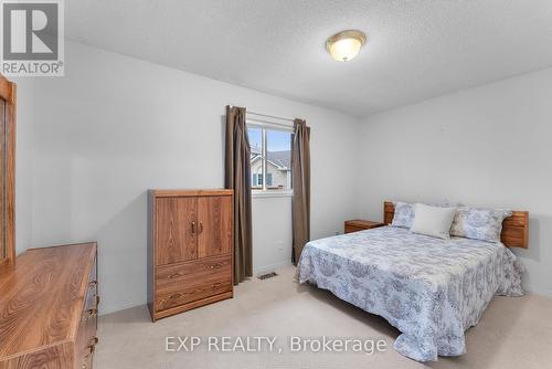 27 - 7470 Monastery Drive, Niagara Falls (208 - Mt. Carmel), ON - Indoor Photo Showing Bedroom