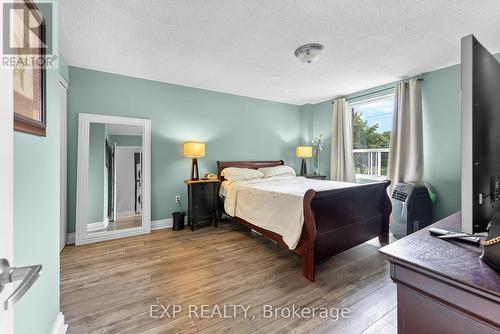 309 - 6390 Huggins Street, Niagara Falls, ON - Indoor Photo Showing Bedroom