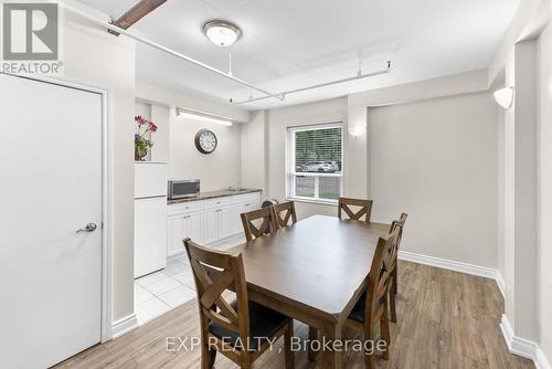 309 - 6390 Huggins Street, Niagara Falls, ON - Indoor Photo Showing Dining Room