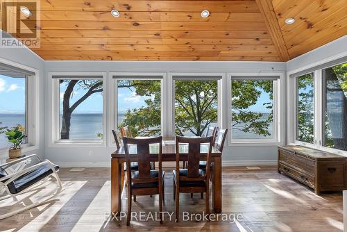 10451 Lakeshore Road, Wainfleet (Lakeshore), ON - Indoor Photo Showing Dining Room