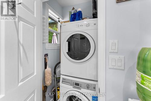 10451 Lakeshore Road, Wainfleet (Lakeshore), ON - Indoor Photo Showing Laundry Room