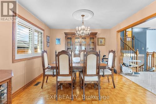 7737 Mount Carmel Boulevard, Niagara Falls (208 - Mt. Carmel), ON - Indoor Photo Showing Dining Room