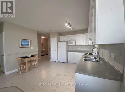 1001 - 353 Commissioners Road W, London, ON - Indoor Photo Showing Kitchen With Double Sink