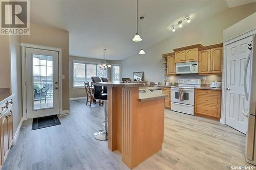 49 Qu'Appelle Crescent, Balgonie, SK - Indoor Photo Showing Kitchen