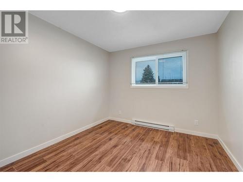 13707 Dickson Avenue Unit# 5, Summerland, BC - Indoor Photo Showing Bathroom