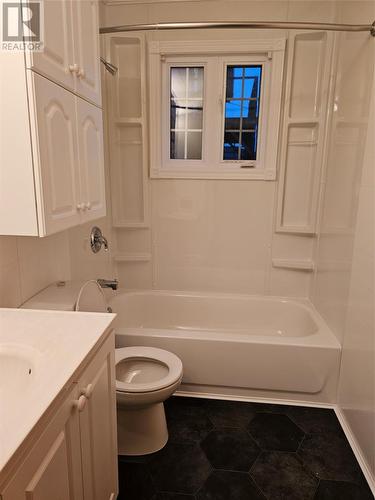 37 Legallais Street, Channel-Port Aux Basques, NL - Indoor Photo Showing Bathroom