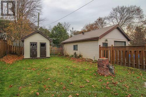 257 Carlisle Avenue, Peterborough (Ashburnham), ON - Outdoor