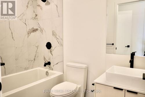 1602 - 1285 Dupont Street, Toronto, ON - Indoor Photo Showing Bathroom