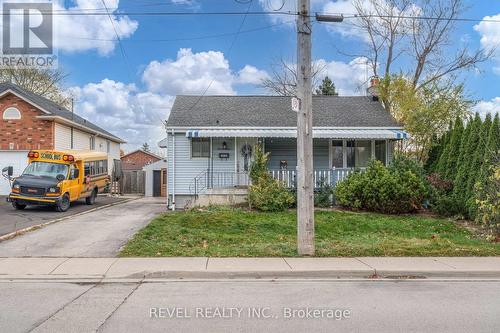 99 East 36Th Street, Hamilton, ON - Outdoor With Deck Patio Veranda