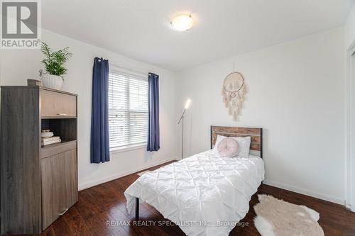 832 Shepherd Place, Milton, ON - Indoor Photo Showing Bedroom