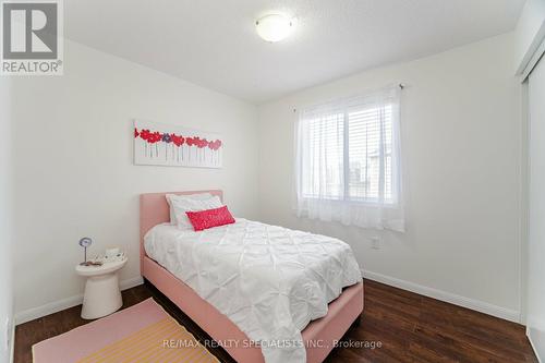 832 Shepherd Place, Milton, ON - Indoor Photo Showing Bedroom