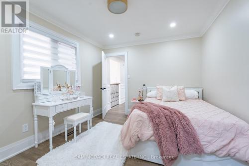 1270 Saginaw Crescent, Mississauga, ON - Indoor Photo Showing Bedroom