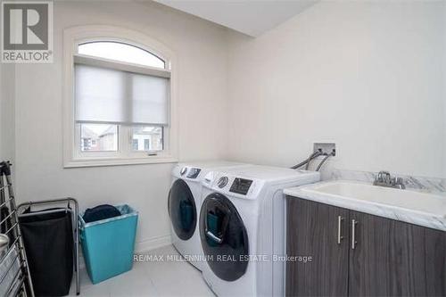 451 Whitlock Avenue, Milton, ON - Indoor Photo Showing Laundry Room