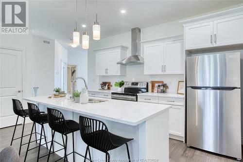 514 Water Road, Amherstburg, ON - Indoor Photo Showing Kitchen With Upgraded Kitchen