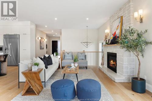 510 Dalhousie, Amherstburg, ON - Indoor Photo Showing Living Room With Fireplace