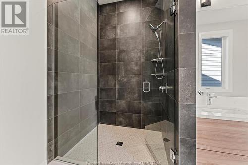 510 Dalhousie, Amherstburg, ON - Indoor Photo Showing Bathroom