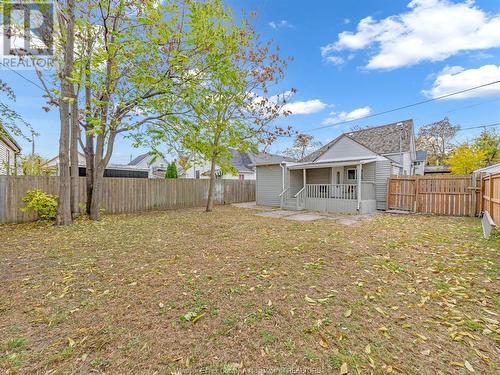 888 University Avenue East, Windsor, ON - Outdoor With Deck Patio Veranda