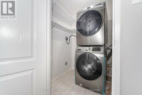 1403 - 236 Albion Road, Toronto, ON - Indoor Photo Showing Laundry Room