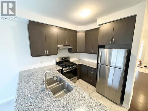 167 Ridge Road, Cambridge, ON - Indoor Photo Showing Kitchen With Double Sink