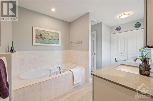 Large ensuite featuring heated tile flooring - 10 Riverbrook Road, Ottawa, ON 