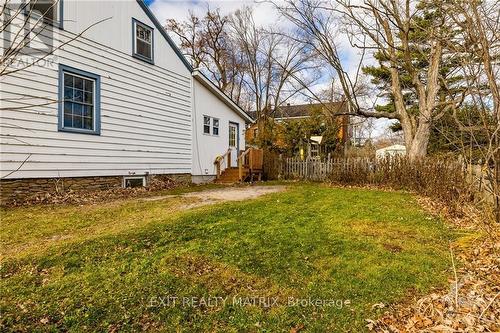 25 High Street, Carleton Place, ON - Outdoor