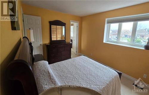 1627 Champneuf Drive, Ottawa, ON - Indoor Photo Showing Bedroom