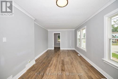 43 Cosby Avenue, St. Catharines (445 - Facer), ON - Indoor Photo Showing Other Room