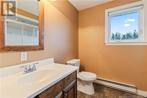 131 Rue Evangeline Street, Bouctouche, NB - Indoor Photo Showing Bathroom