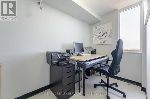 1103 - 10 Muirhead Road, Toronto, ON - Indoor Photo Showing Office