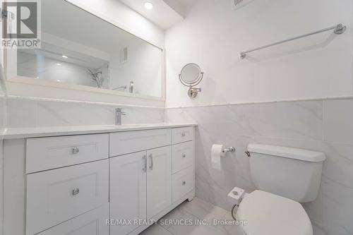 1103 - 10 Muirhead Road, Toronto, ON - Indoor Photo Showing Bathroom