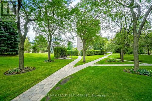 1103 - 10 Muirhead Road, Toronto, ON - Outdoor