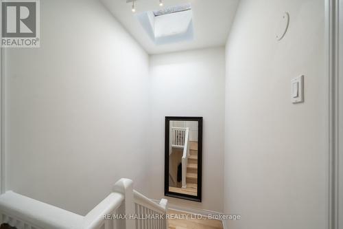 3/F - 524 Markham Street N, Toronto, ON - Indoor Photo Showing Other Room