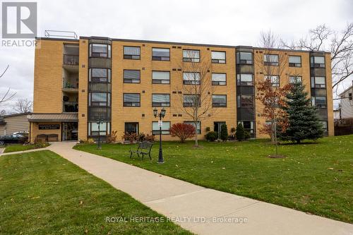 304 - 41 Ash Street, Uxbridge, ON - Outdoor With Facade