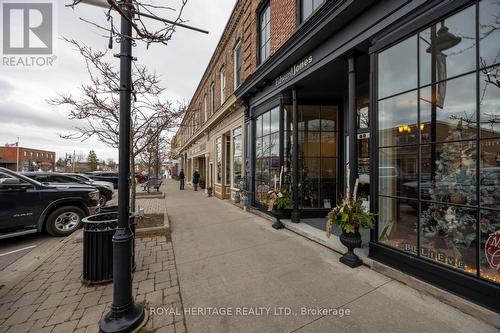 304 - 41 Ash Street, Uxbridge, ON - Outdoor