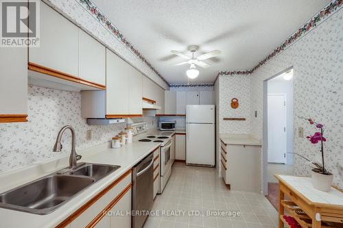 304 - 41 Ash Street, Uxbridge, ON - Indoor Photo Showing Kitchen With Double Sink