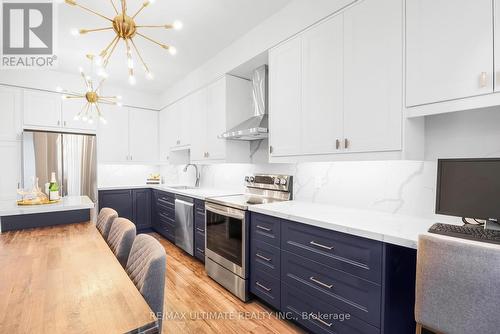 Ph501 - 38 Lee Centre Drive, Toronto, ON - Indoor Photo Showing Kitchen With Stainless Steel Kitchen With Upgraded Kitchen