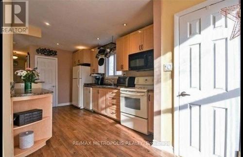 Main - 38 Copping Road, Toronto, ON - Indoor Photo Showing Kitchen