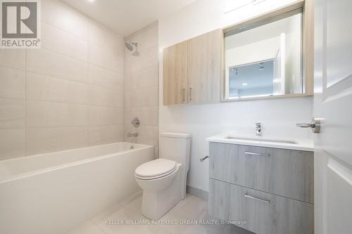 50 Upper Mall Way, Vaughan, ON - Indoor Photo Showing Bathroom