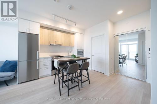 50 Upper Mall Way, Vaughan, ON - Indoor Photo Showing Kitchen With Stainless Steel Kitchen