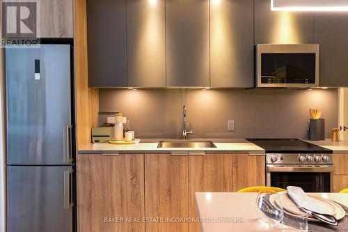 412 - 151 Mill Street, Toronto, ON - Indoor Photo Showing Kitchen