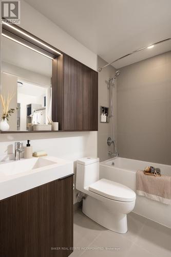 529 - 100 Mill Street, Toronto, ON - Indoor Photo Showing Bathroom