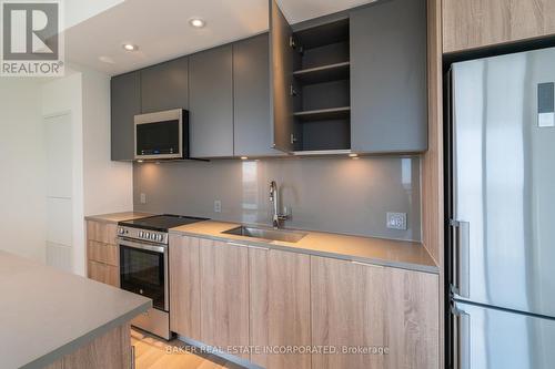 1009 - 181 Mill Street, Toronto, ON - Indoor Photo Showing Kitchen